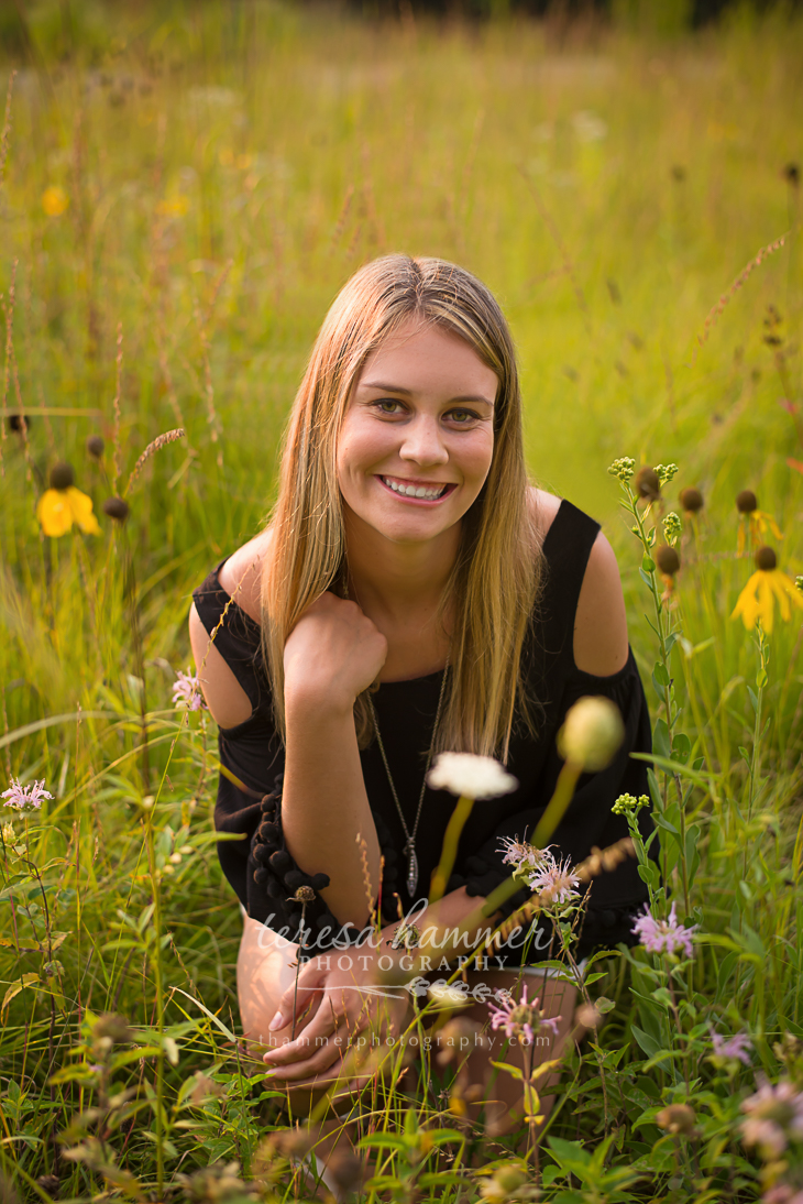Katie {2018 Senior} Lanark, IL Senior Photographer